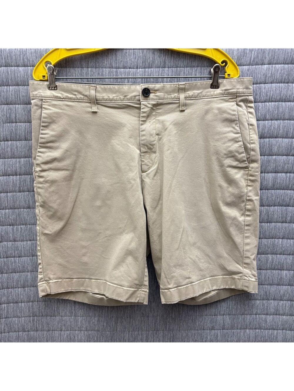Michael Kors Men's Khaki Shorts Size 34 Classic Preppy Polished